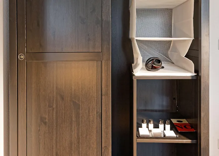 Max Aviation Villa&Apartments Berna