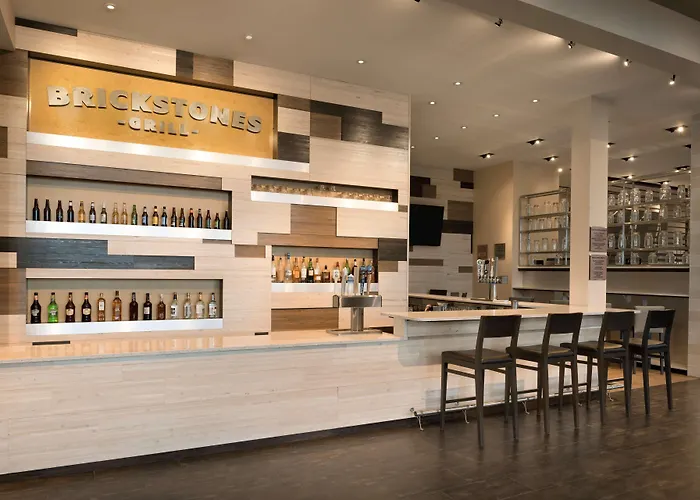 Embassy Suites By Hilton Chicago Naperville