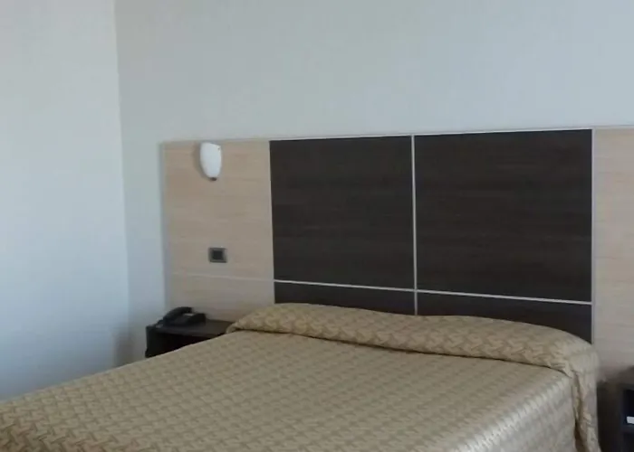 Hotel Lux Modena