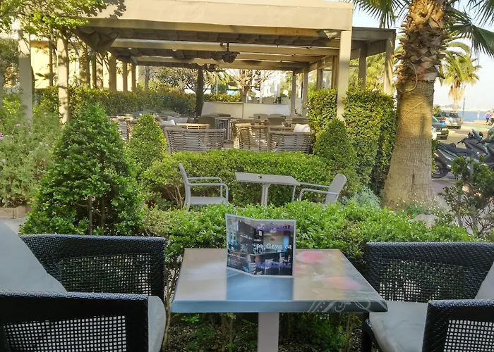 Hotel Aeva à Cagnes-sur-Mer