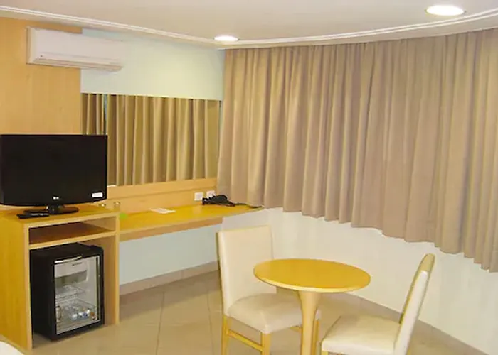 Hotel Domani Guarulhos