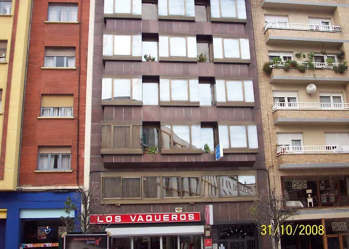 Hostal Álvarez Oviedo