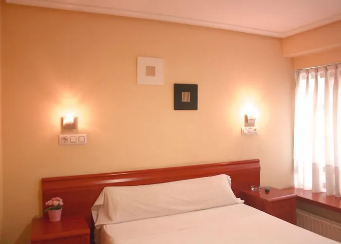 Hostal Álvarez Oviedo