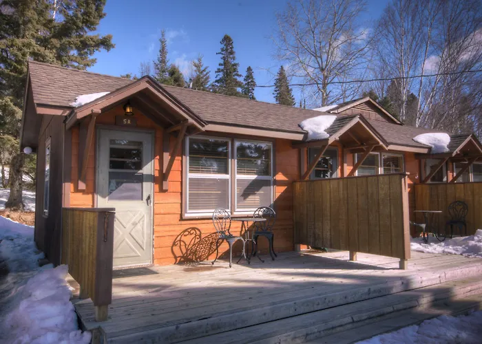 Cascade Lodge Lutsen