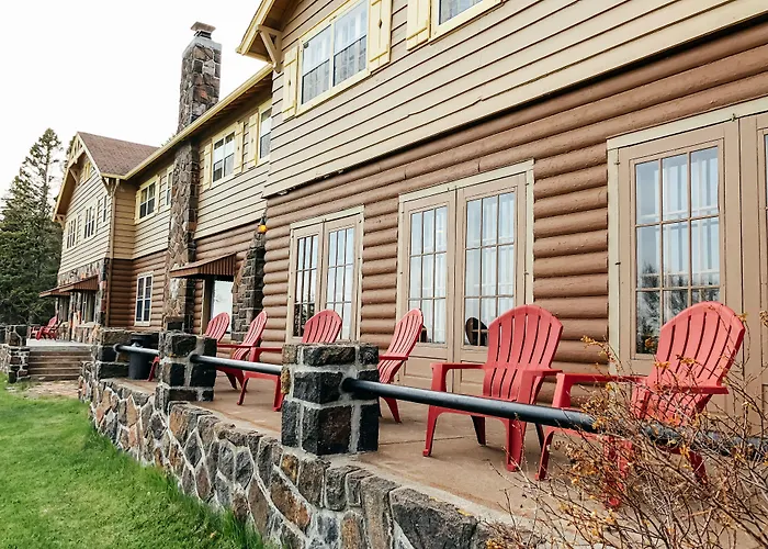Cascade Lodge Lutsen