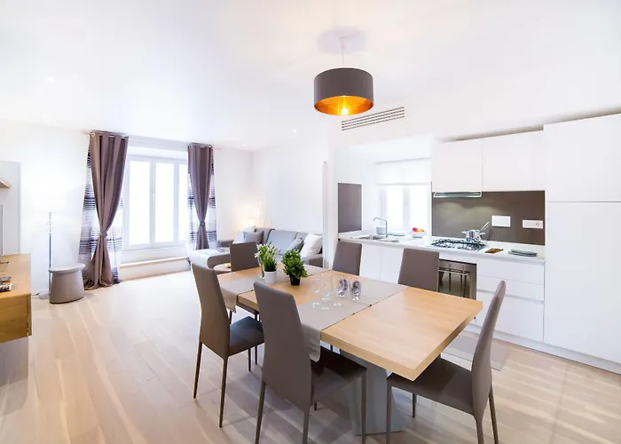 Grand Master Suites Roma