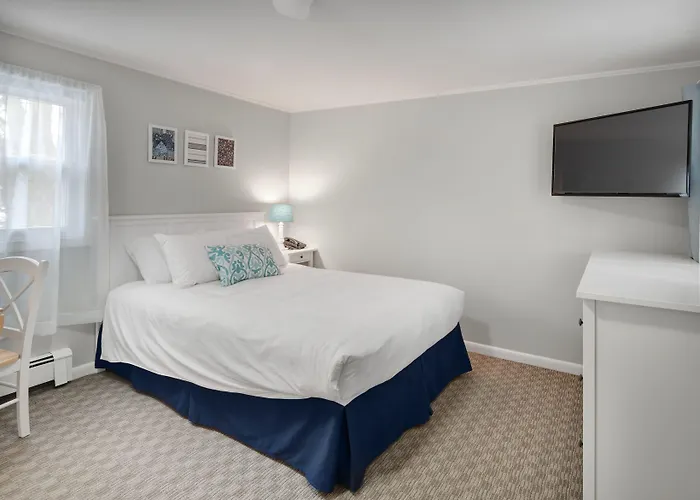 Kittery Inn & Suites