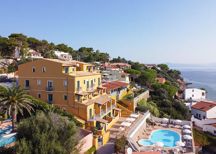 Lu' Hotel Maladroxia SantʼAntìoco