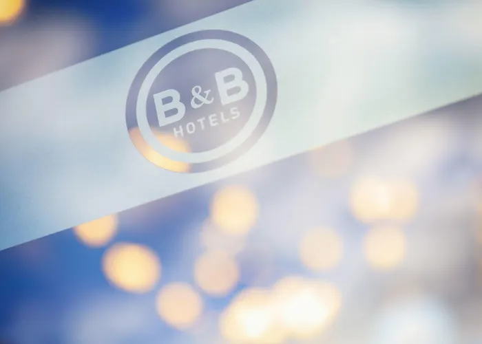 B&B HOTEL Clermont-Ferrand Le Brézet Aéroport