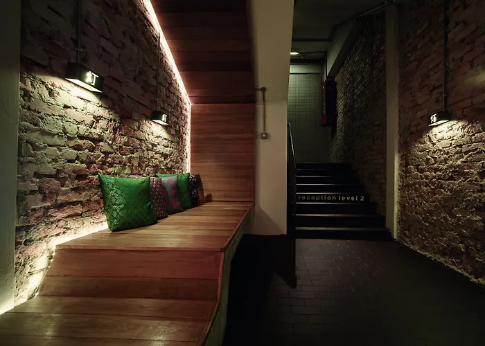 Lantern Hotel