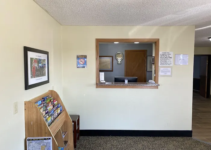 Campus Inn Baraboo
