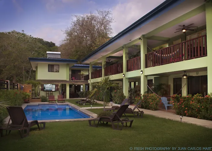 Mavi Surf Hotel Dominical