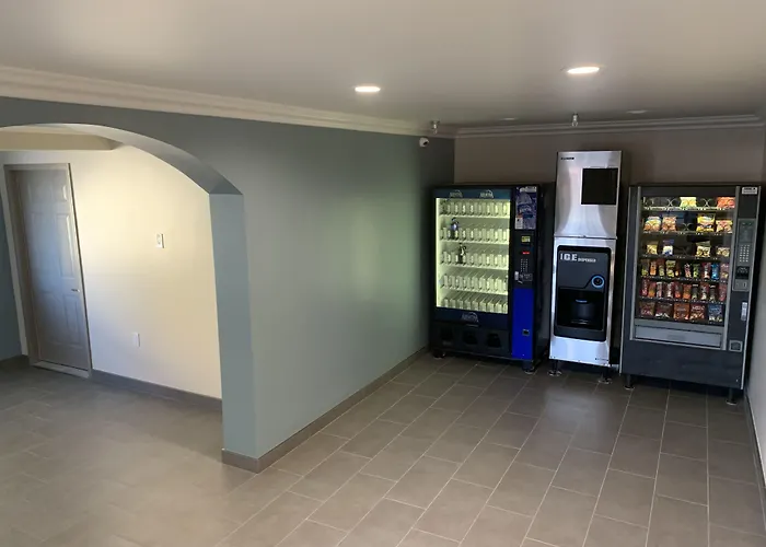Industry Inn & Suites La Puente