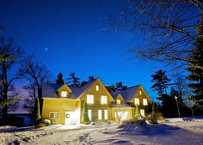Bobcaygeon Hotels