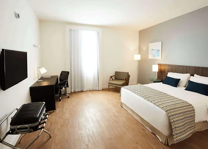 Tulip Inn Itaguaí