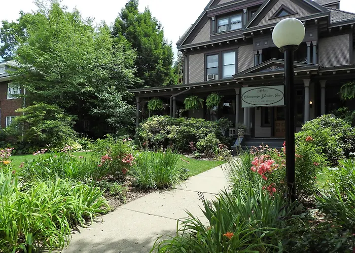 Champaign Garden Inn