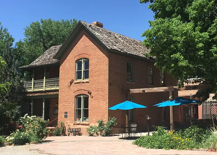 Moab Springs Ranch Hotel