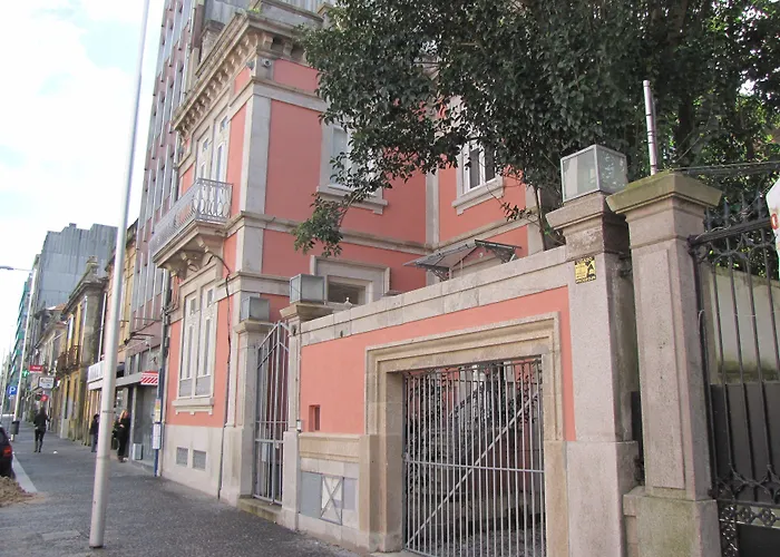 Koolhouse Porto Hotel