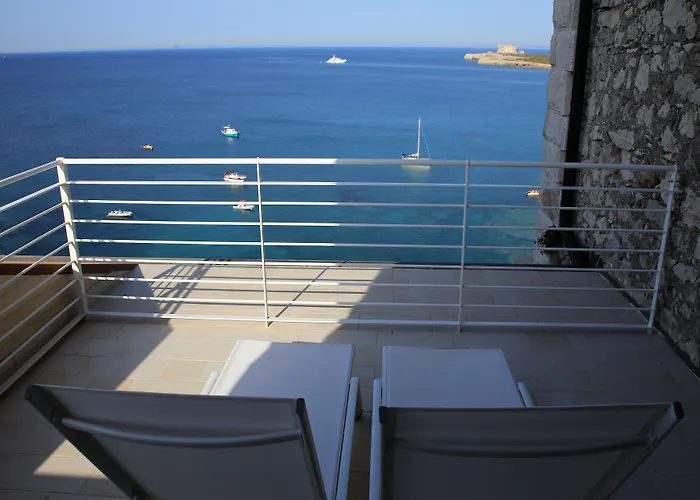 Hotel Castello Tafuri Portopalo Di Capo Passero