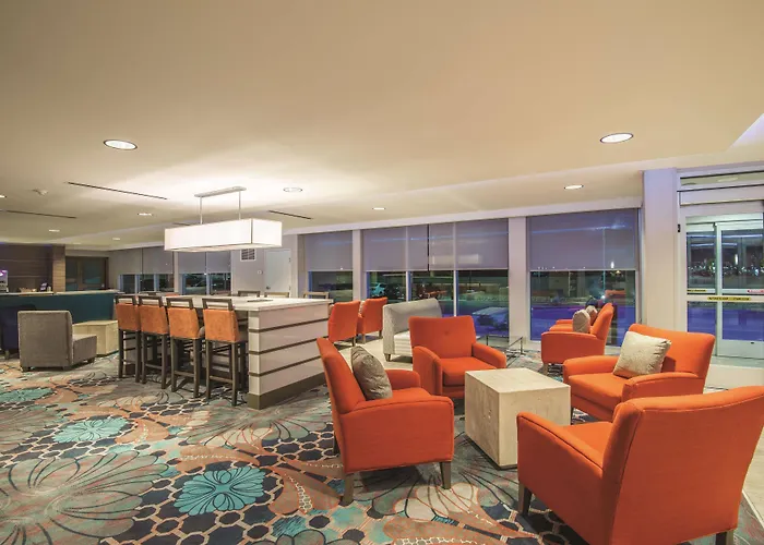 La Quinta By Wyndham Kingman Hotel