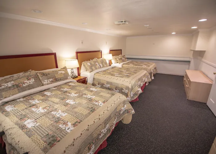 Coachlite Inn Sister Bay