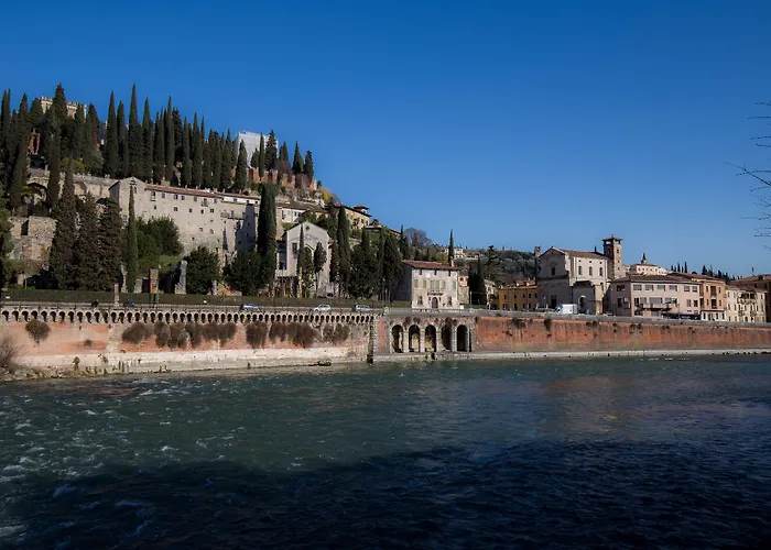 Bed and Breakfast Relais Ponte Pietra Verona
