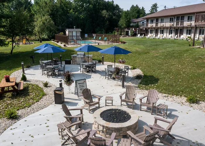 Sister Bay Inn