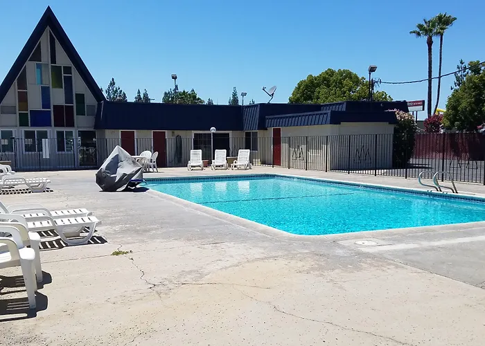 Economy Inn Fresno Yosemite "'Newly Remodeled"'