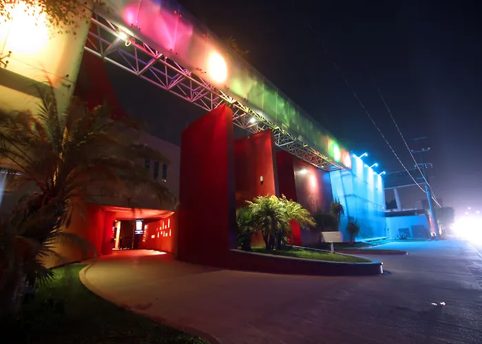 Motel Via Tijuana
