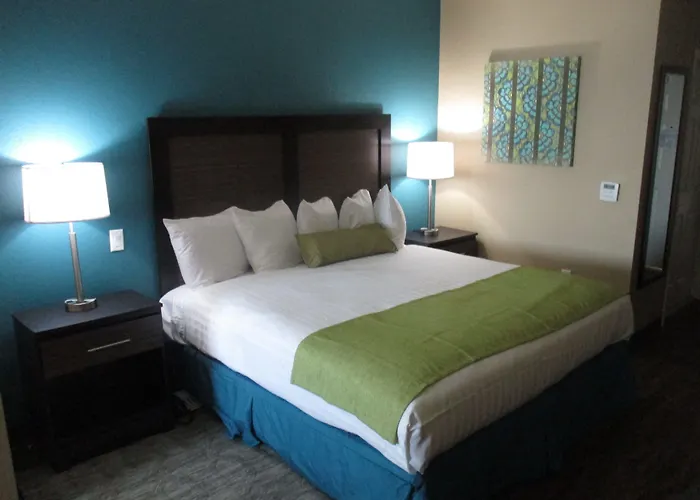 Best Western Plus Galveston Suites