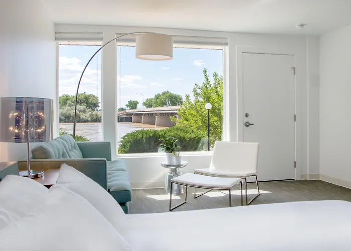 Skyfall Guestrooms