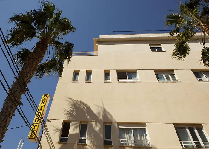 Malvarrosa Beach Rooms