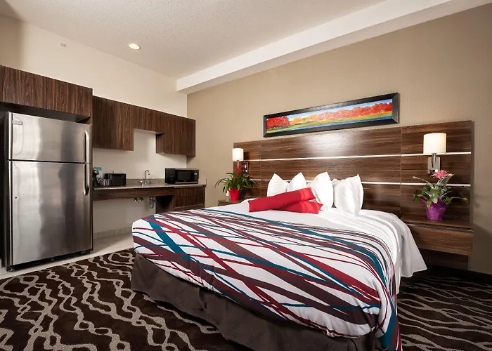 Hotels in Grande Prairie