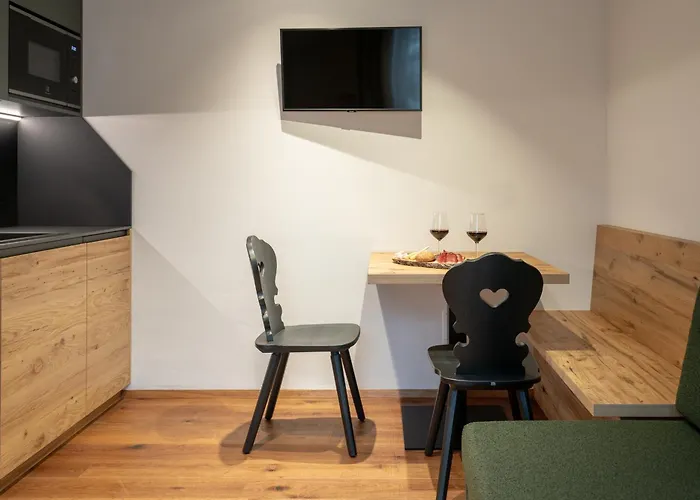 Hotel Ladinia Dolomites View - Adults Only Pozza di Fassa