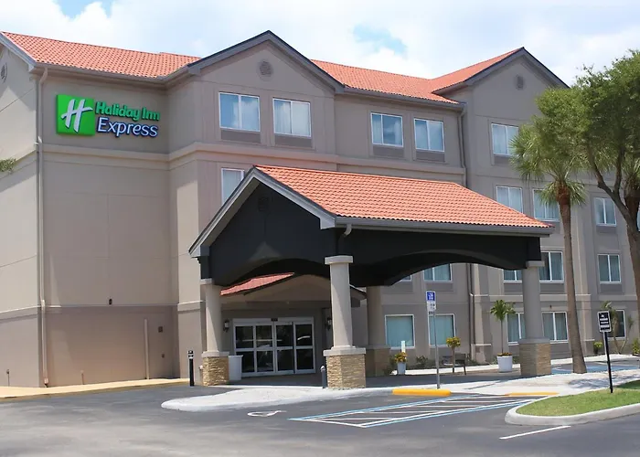 Holiday Inn Express Venice By Ihg Venice Gardens