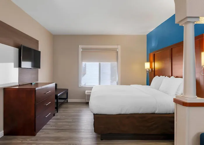 Comfort Suites St Charles-St Louis Saint Charles