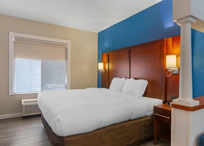 Comfort Suites St Charles-St Louis Saint Charles