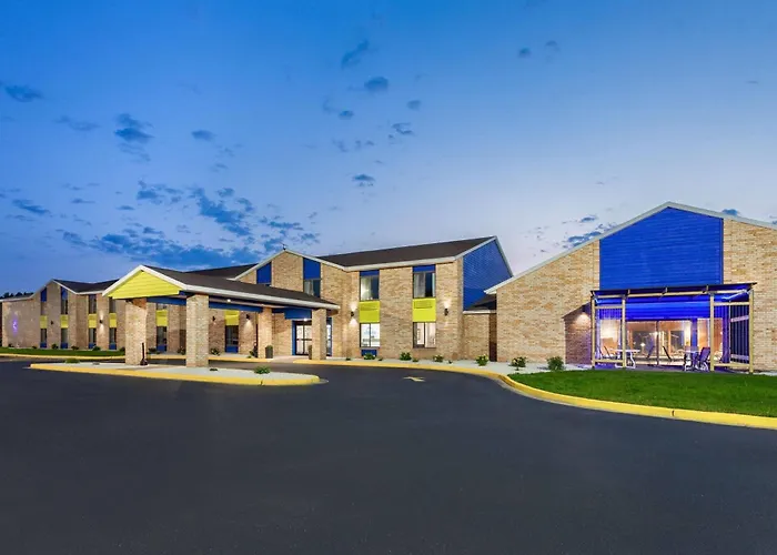 Days Inn By Wyndham Eagle River