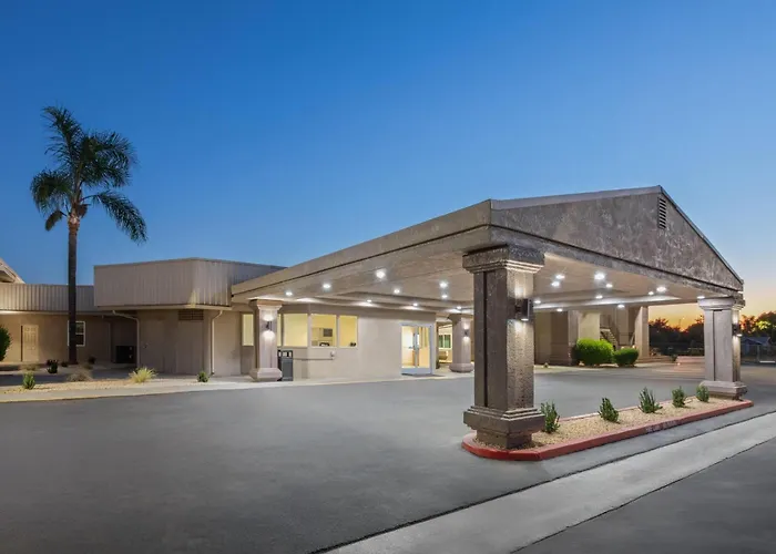 Ramada By Wyndham Merced