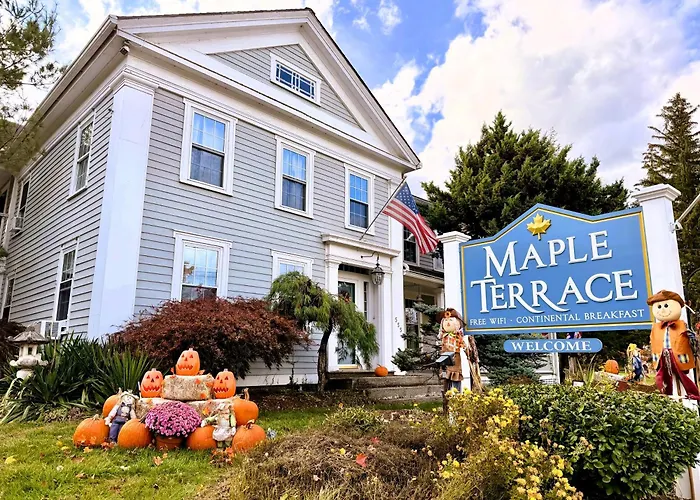 Maple Terrace Motel Williamstown