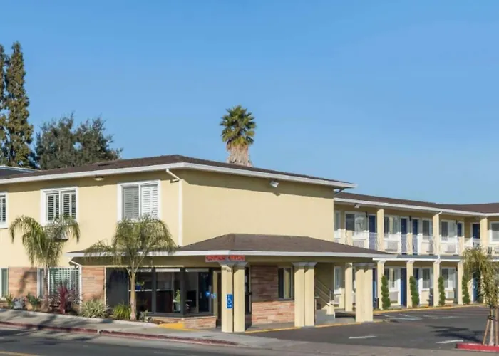 Vallejo Inn