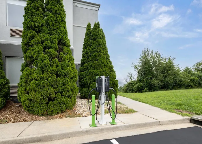 Wingate By Wyndham Dublin Near Claytor Lake State Park