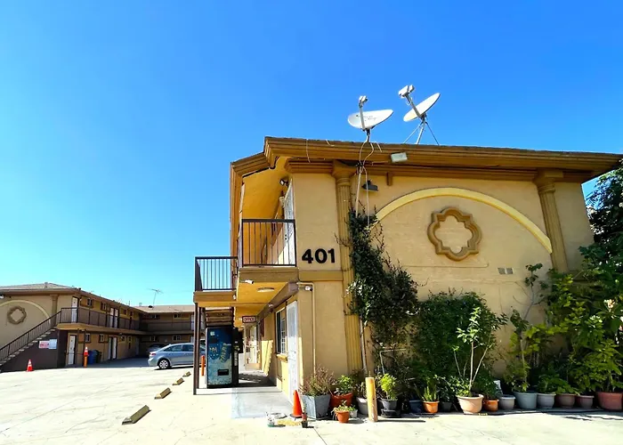 Travel Inn Los Angeles
