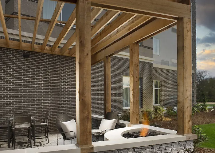 Courtyard By Marriott Nashville Se/Murfreesboro
