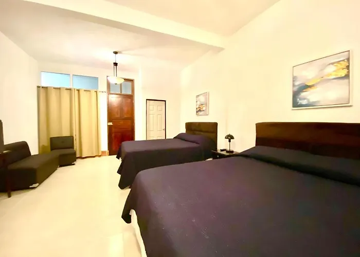 Puerto Barrios Hotels