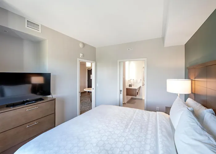 Staybridge Suites - Naples - Marco Island By Ihg Lely Resort