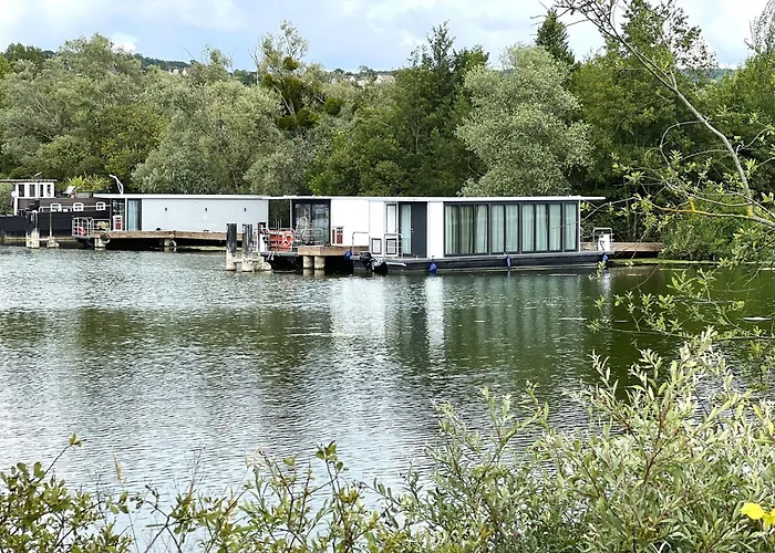 Hôtels à Verneuil-sur-Seine