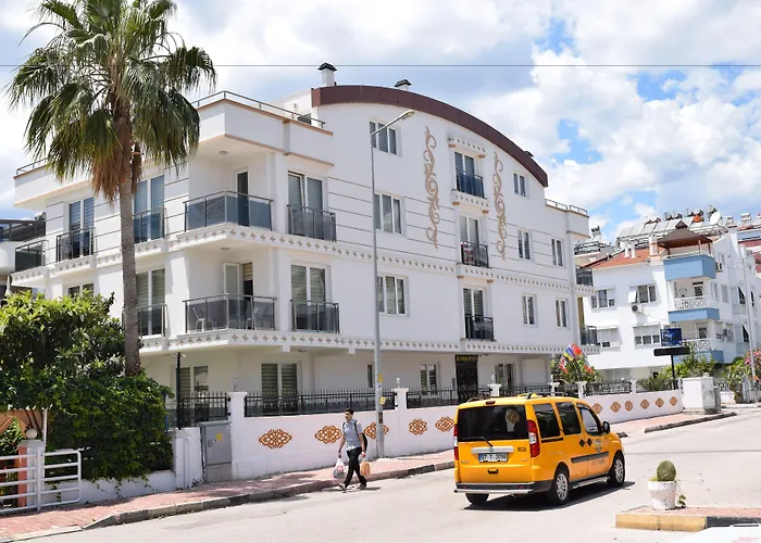 Gueden-Pearl Apart Hotel , Grosse Apartments Mit Kueche , Privater Strand , Ausgezeichnetes Fruehstueck