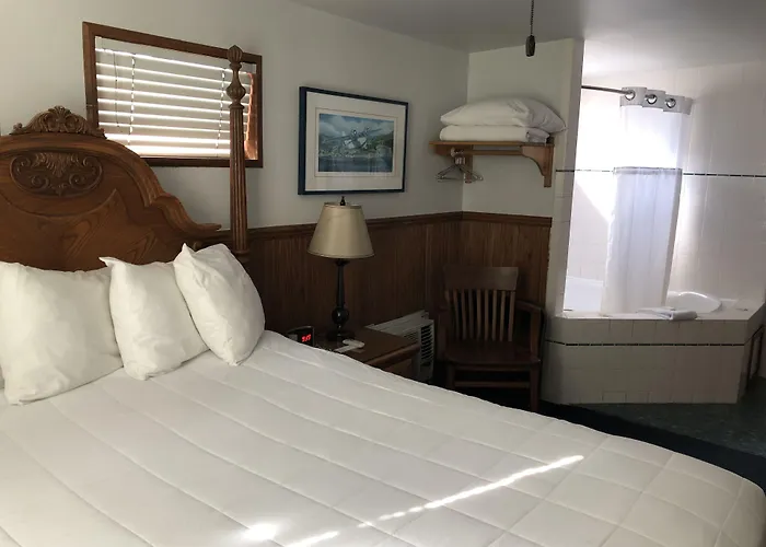 Hotels in Avalon