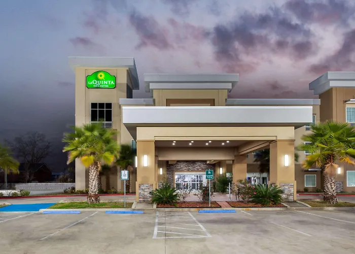 La Quinta By Wyndham Lake Charles - Westlake